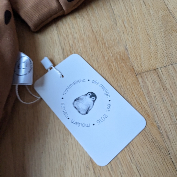 Ole designs modern pullover with spots in cinnamon brown size 5/6 - Picture 2 of 9